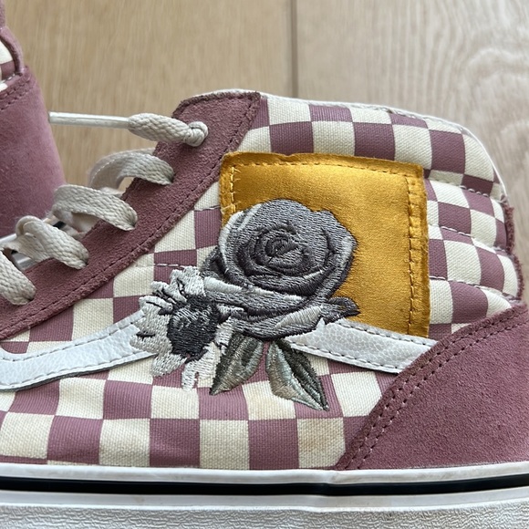 🌸RARE COLOR—Vans Sk8-Hi Pro Checkerboard Skate Shoe (Size 8.5)🌸 - Picture 2 of 9